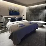 On The Sea Suite&spa Méthana
