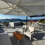 On The Sea Suite&spa וילה *