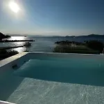 On The Sea Suite&spa Méthana