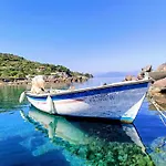 וילה On The Sea Suite&spa *