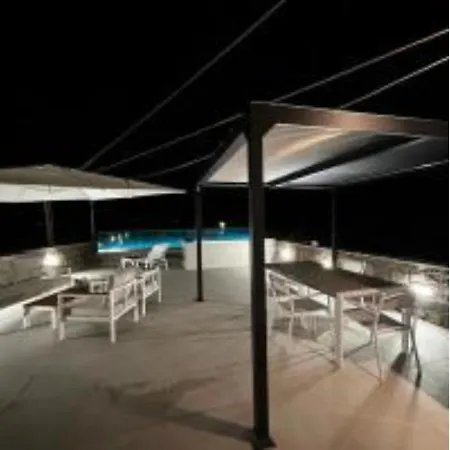 Villa On The Sea Suite&spa