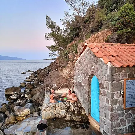Villa On The Sea Suite&spa *