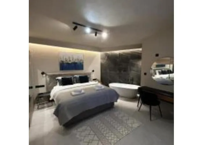 On The Sea Suite&spa Méthana