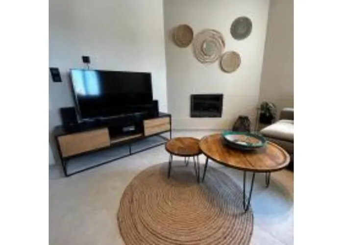 On The Sea Suite&spa Villa Méthana