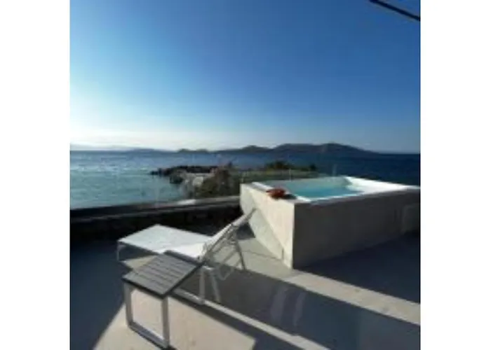 Villa On The Sea Suite&spa